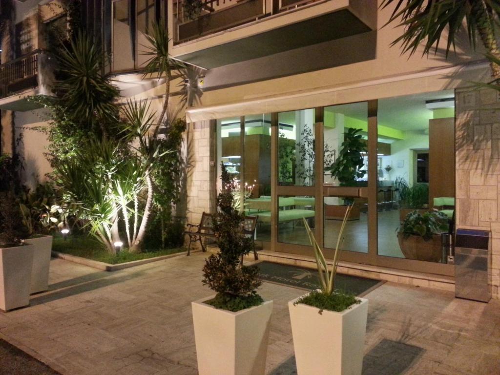 度假公园酒店 瓦斯托 外观 照片